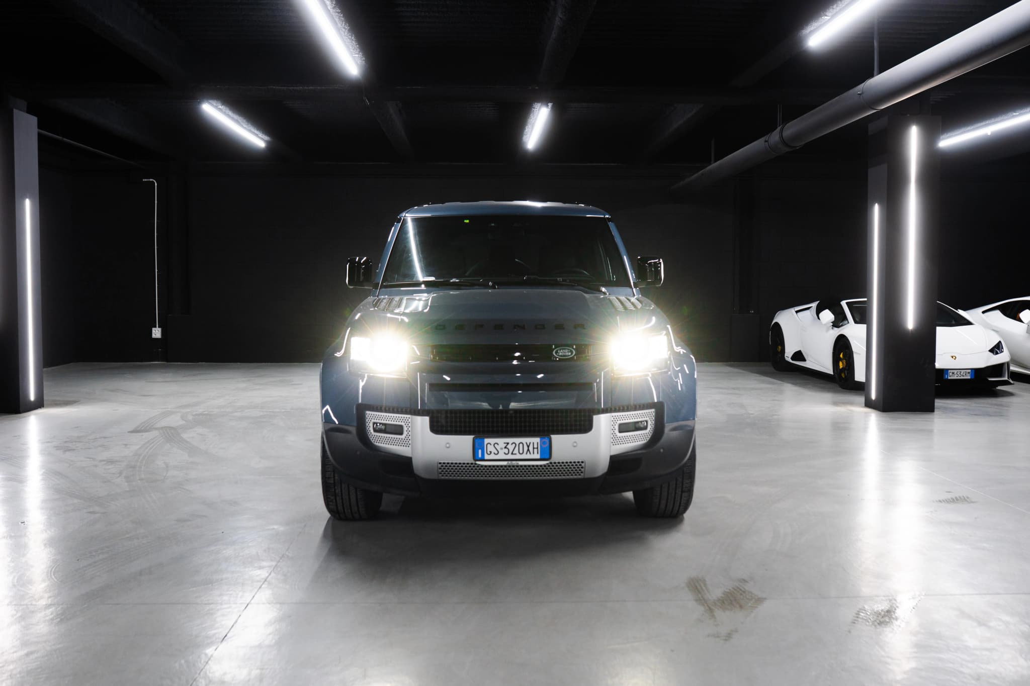 Land Rover Defender 110