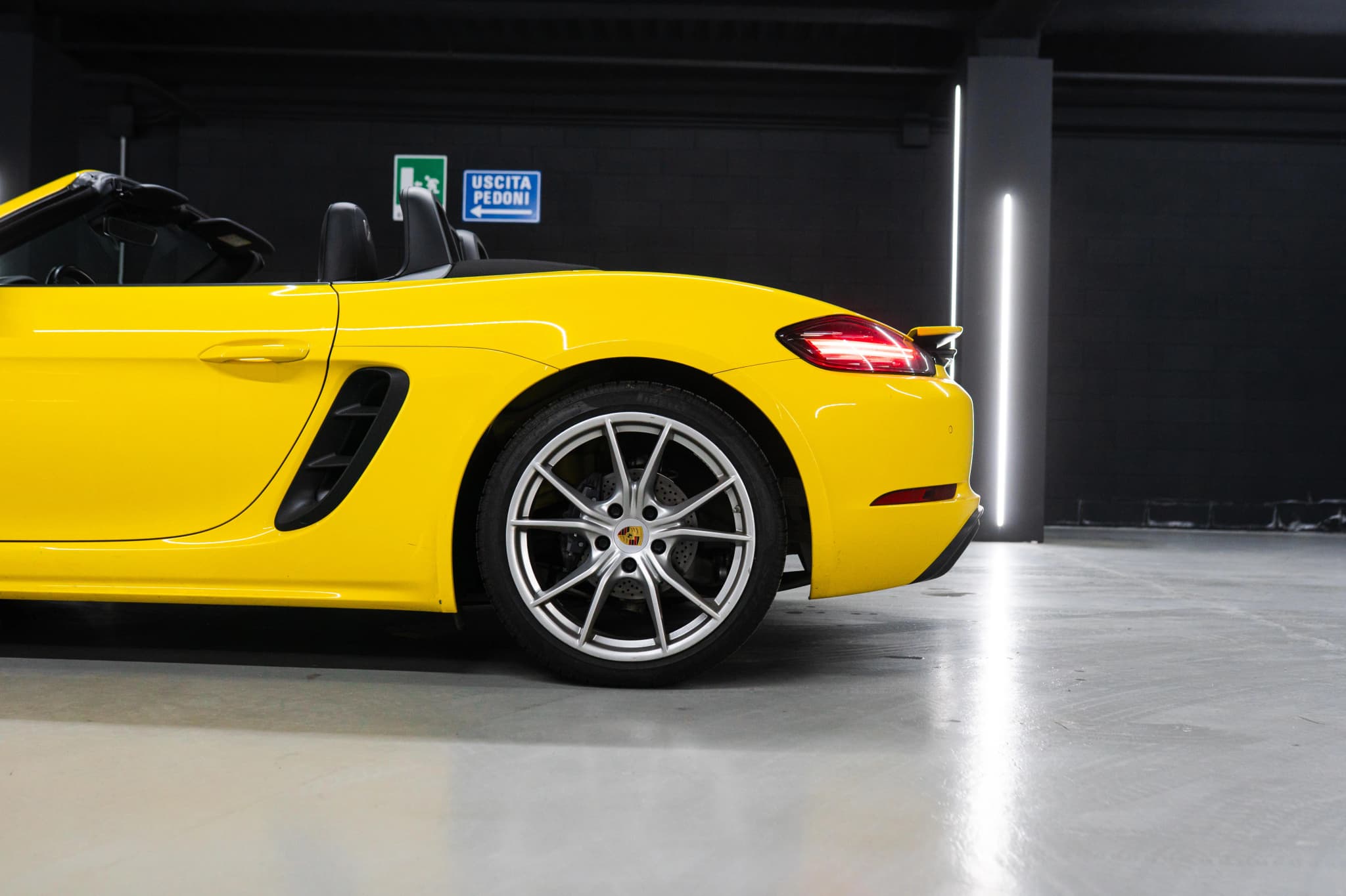 Porsche 718 Boxster